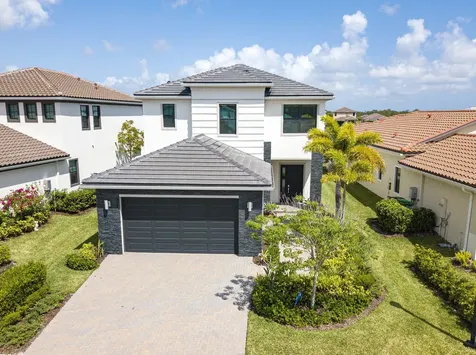 537 SE Fascino Circle Port St Lucie FL 34984