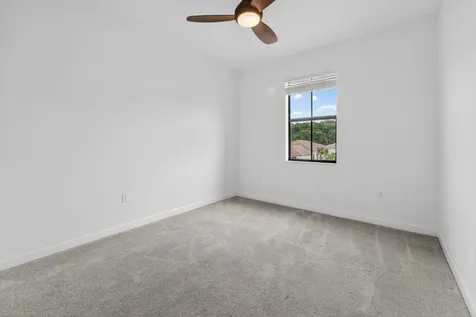 537 SE Fascino Circle Port St Lucie FL 34984
