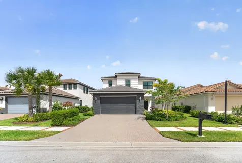 537 SE Fascino Circle Port St Lucie FL 34984