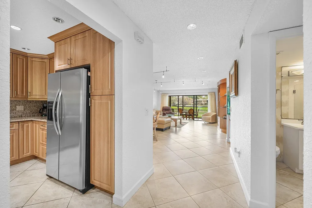 22 Westgate Lane Boynton Beach FL 33436