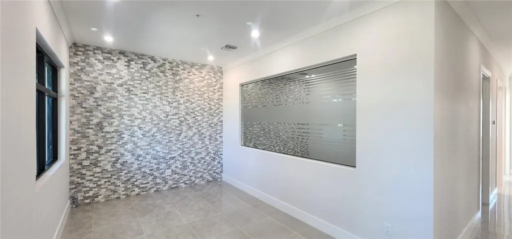 9100 Belvedere Road Royal Palm Beach FL 33411