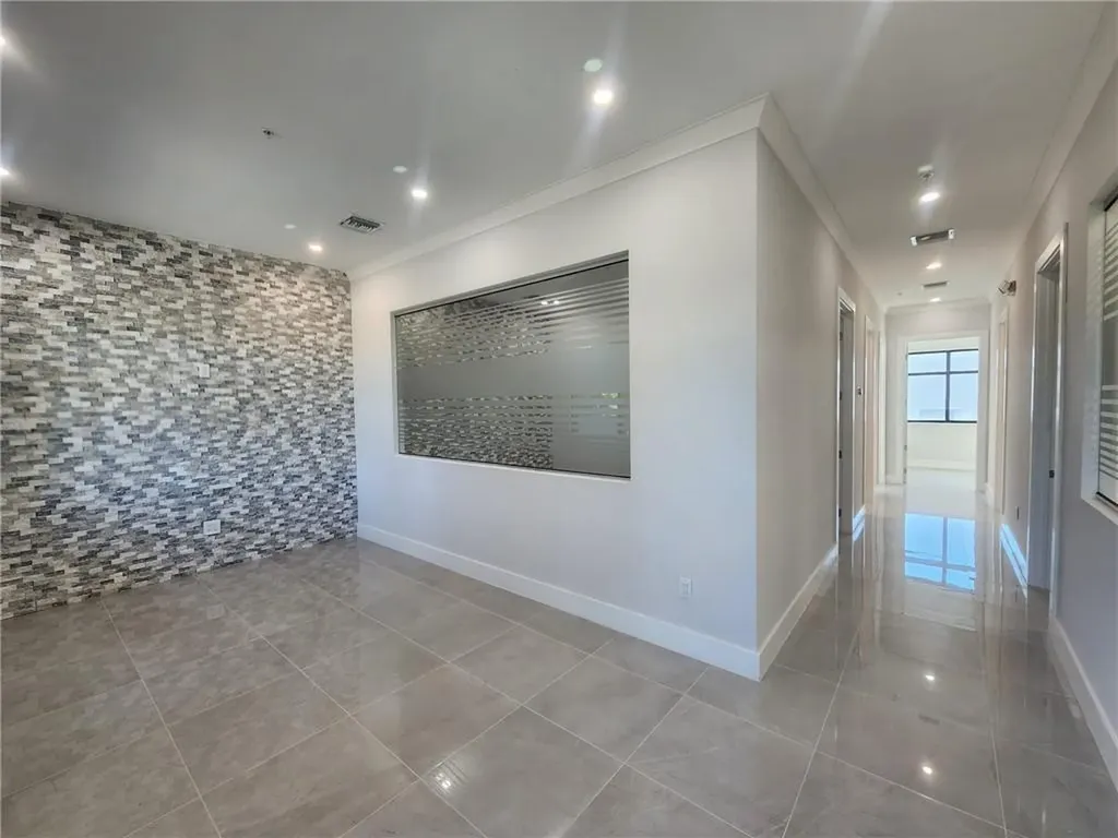 9100 Belvedere Road Royal Palm Beach FL 33411