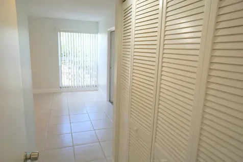 1891 SW 81st Avenue North Lauderdale FL 33068