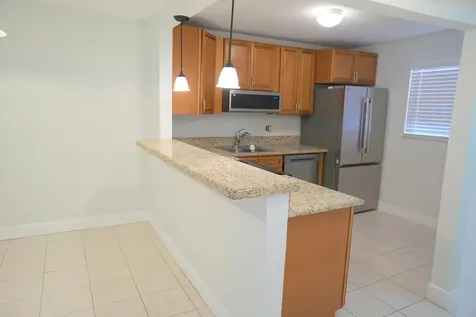 1891 SW 81st Avenue North Lauderdale FL 33068