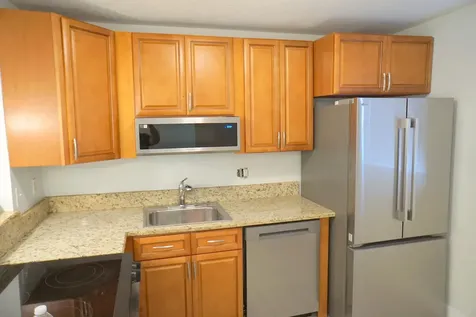 1891 SW 81st Avenue North Lauderdale FL 33068