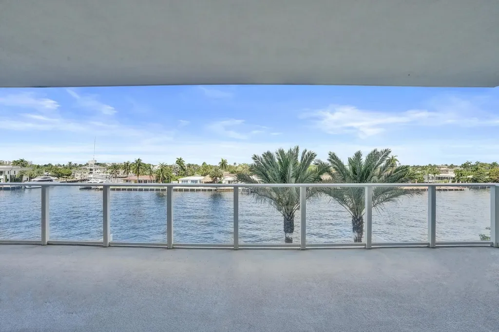 407 N Riverside Drive Pompano Beach FL 33062