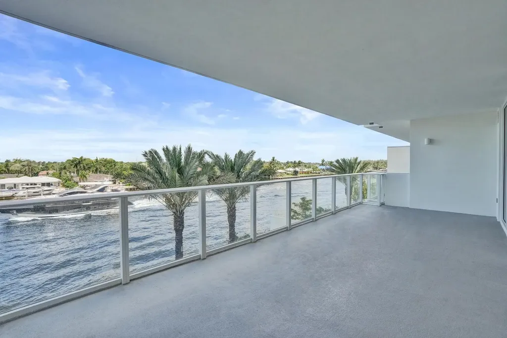 407 N Riverside Drive Pompano Beach FL 33062