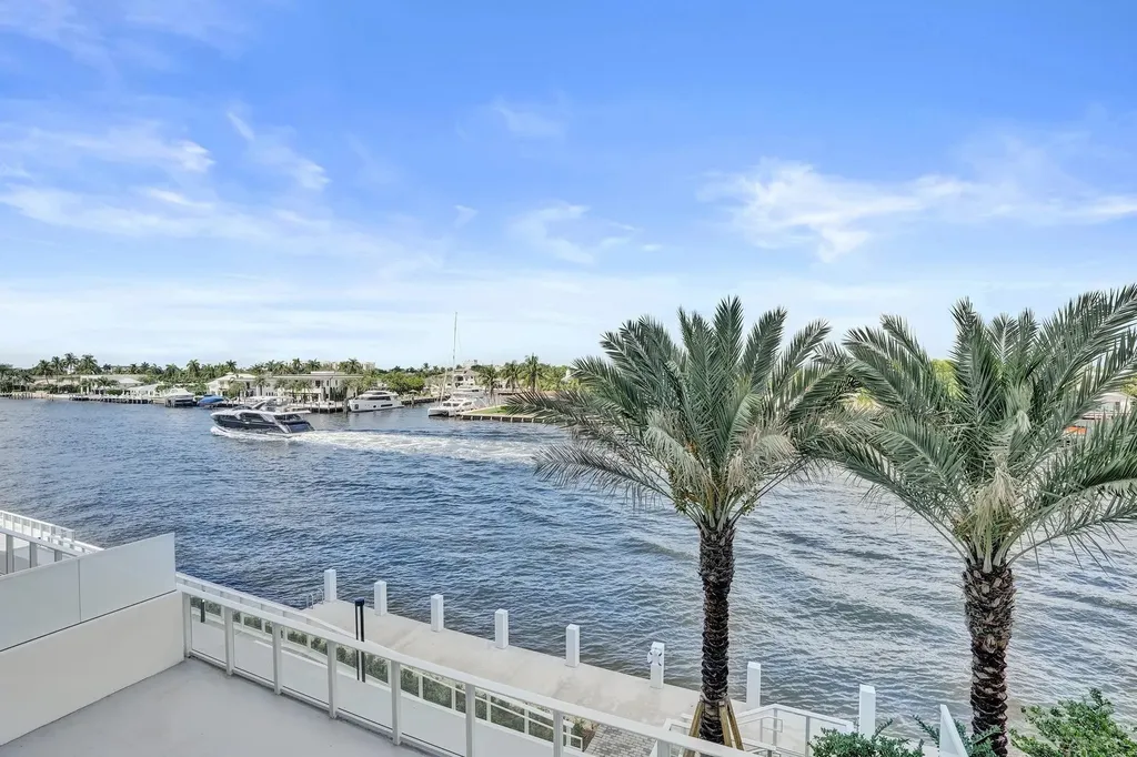 407 N Riverside Drive Pompano Beach FL 33062
