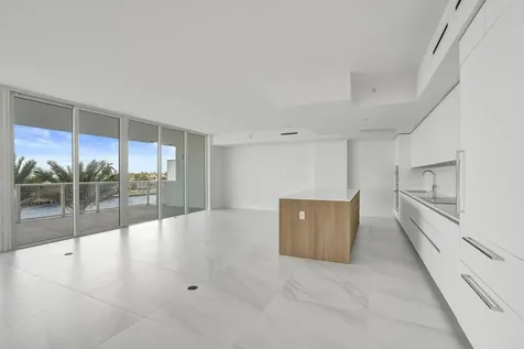 407 N Riverside Drive Pompano Beach FL 33062