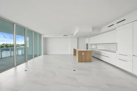 407 N Riverside Drive Pompano Beach FL 33062