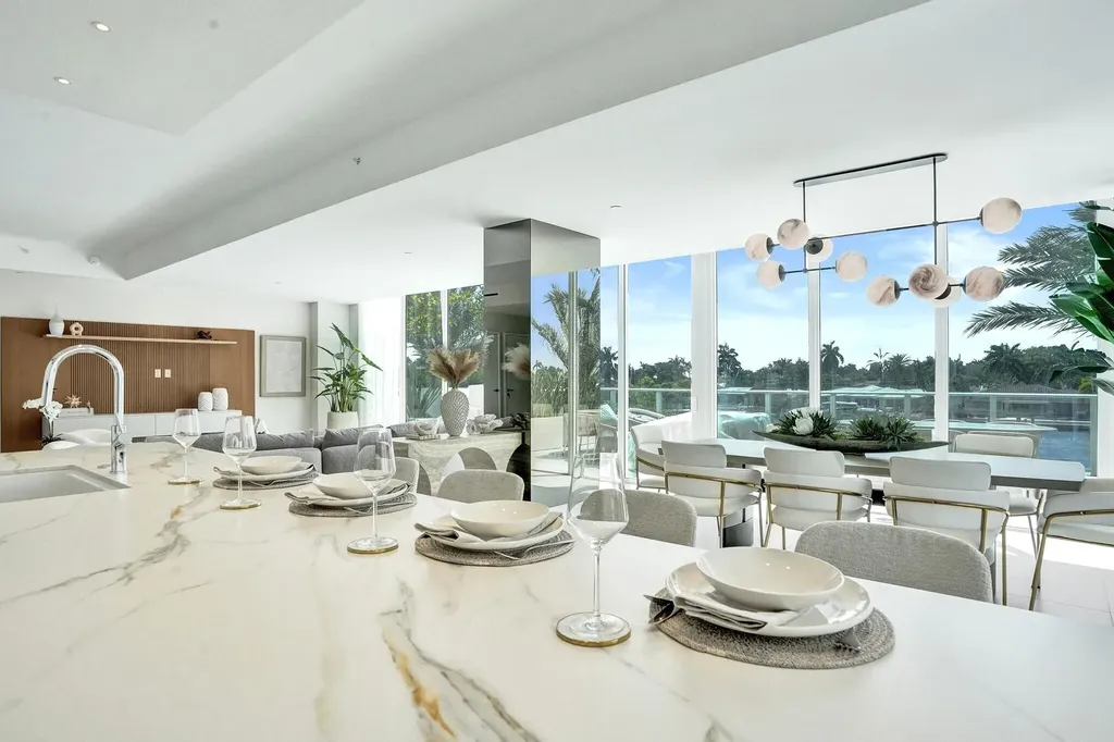 407 N Riverside Drive Pompano Beach FL 33062