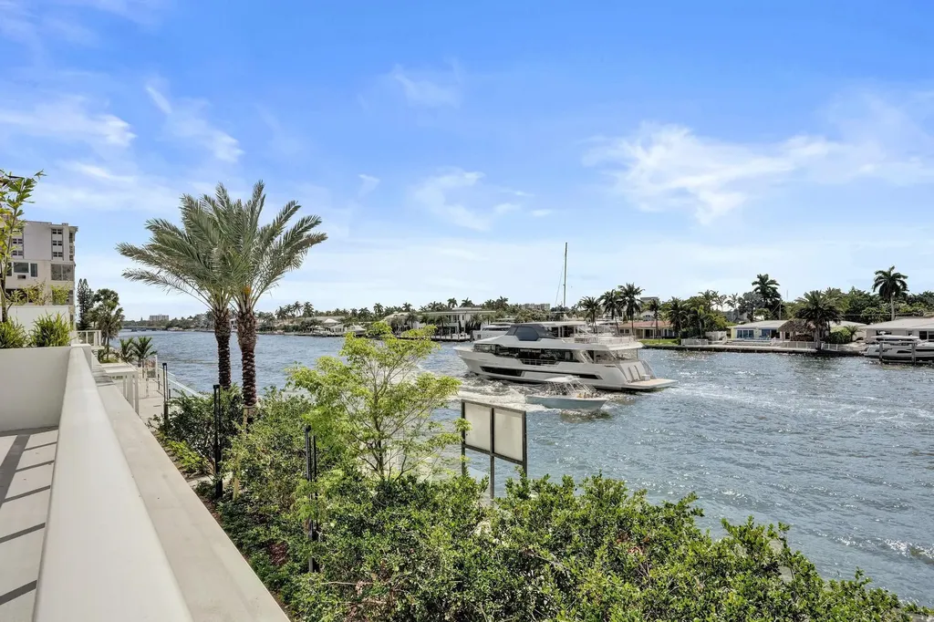 407 N Riverside Drive Pompano Beach FL 33062