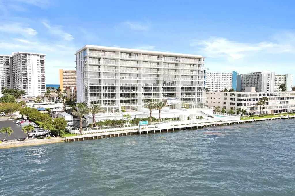 407 N Riverside Drive Pompano Beach FL 33062