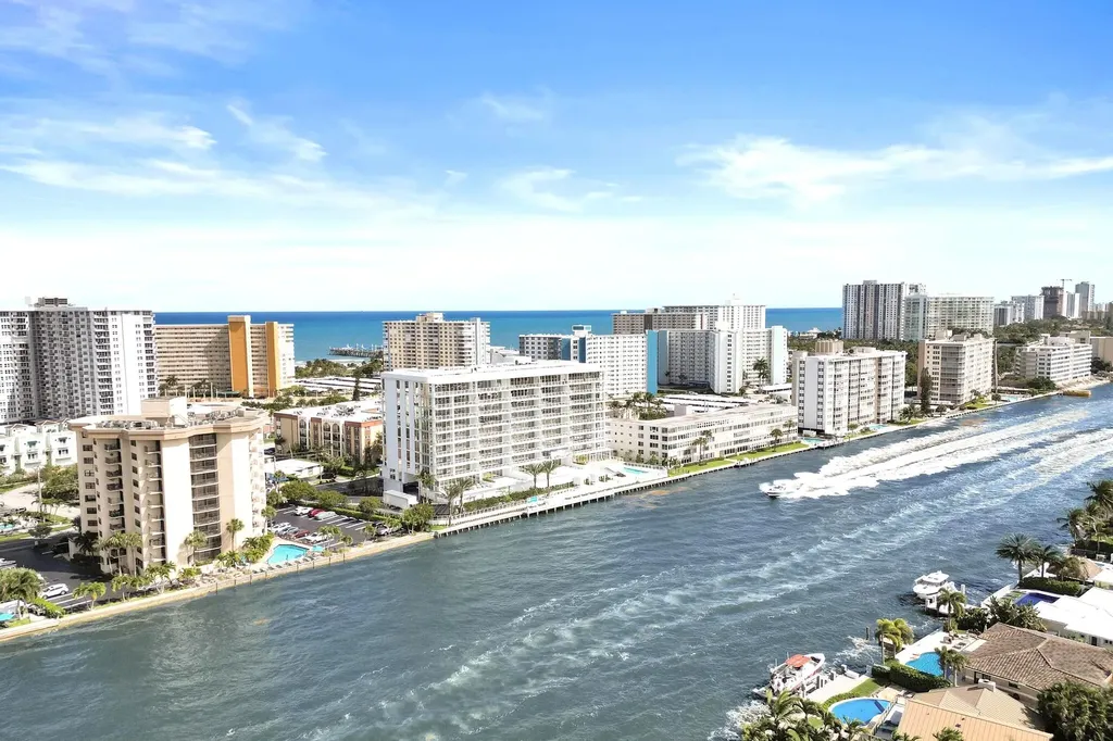 407 N Riverside Drive Pompano Beach FL 33062