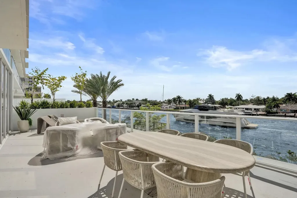 407 N Riverside Drive Pompano Beach FL 33062