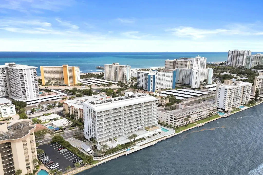 407 N Riverside Drive Pompano Beach FL 33062