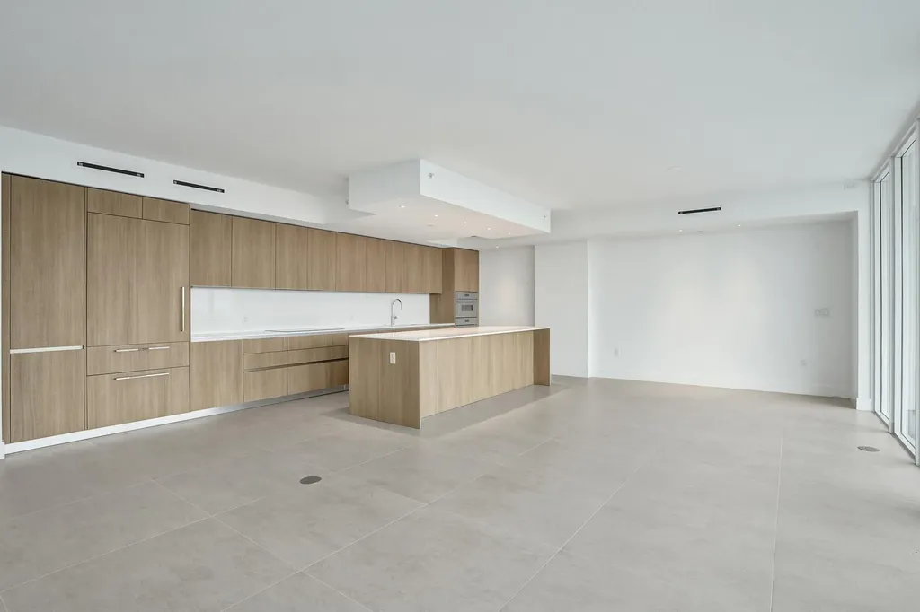 407 N Riverside Drive Pompano Beach FL 33062
