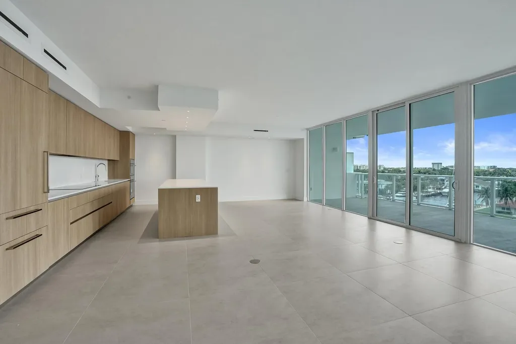 407 N Riverside Drive Pompano Beach FL 33062