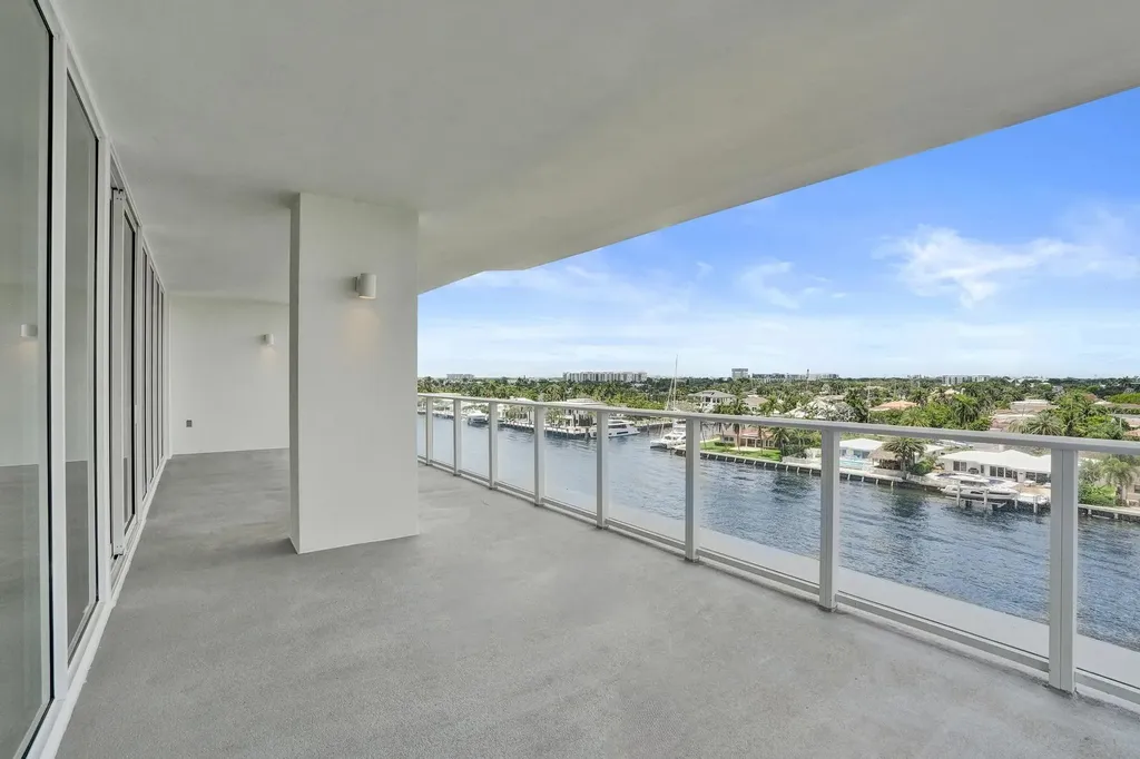 407 N Riverside Drive Pompano Beach FL 33062