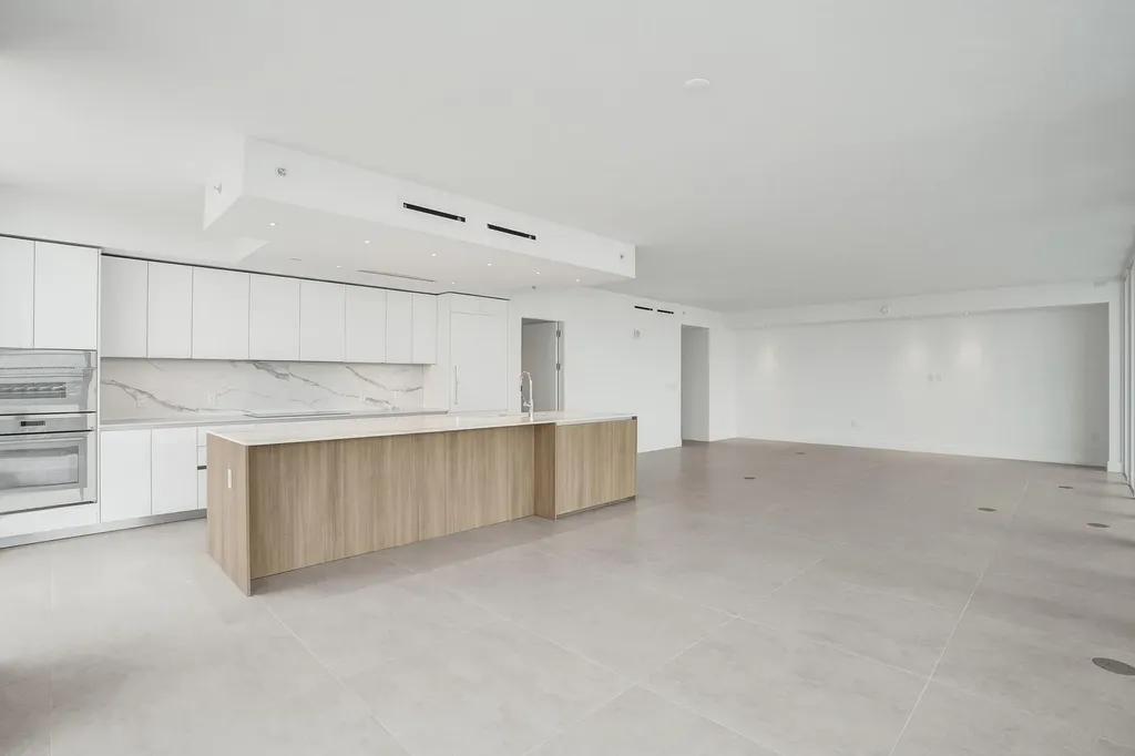 407 N Riverside Drive Pompano Beach FL 33062