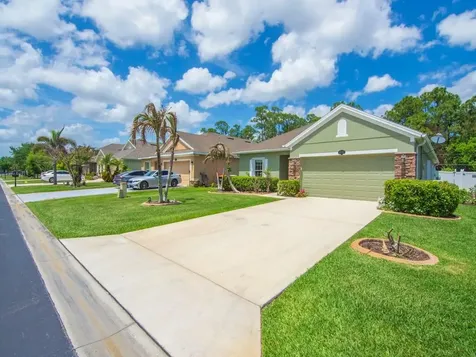 8131 Westfield Circle Vero Beach FL 32966