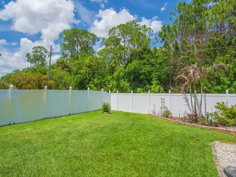 8131 Westfield Circle Vero Beach FL 32966