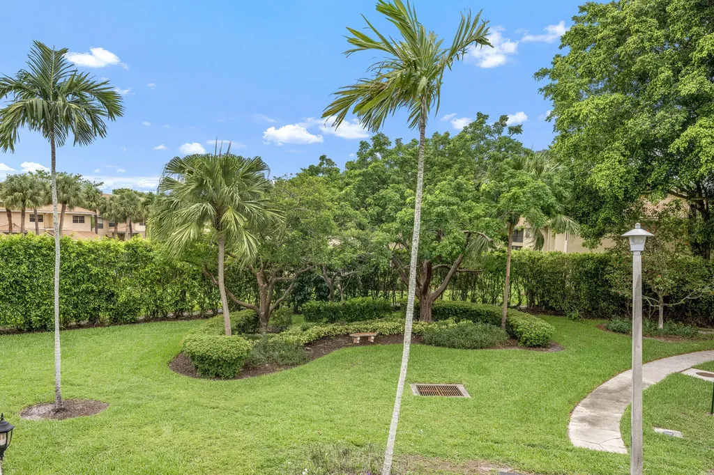 6670 Villa Sonrisa Drive Boca Raton FL 33433