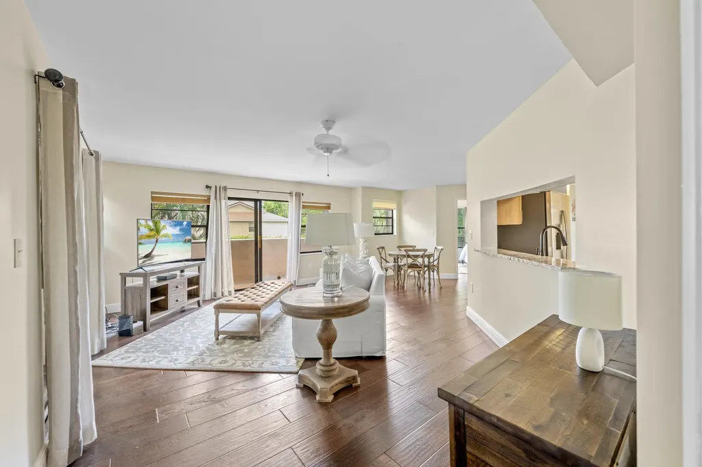 6670 Villa Sonrisa Drive Boca Raton FL 33433