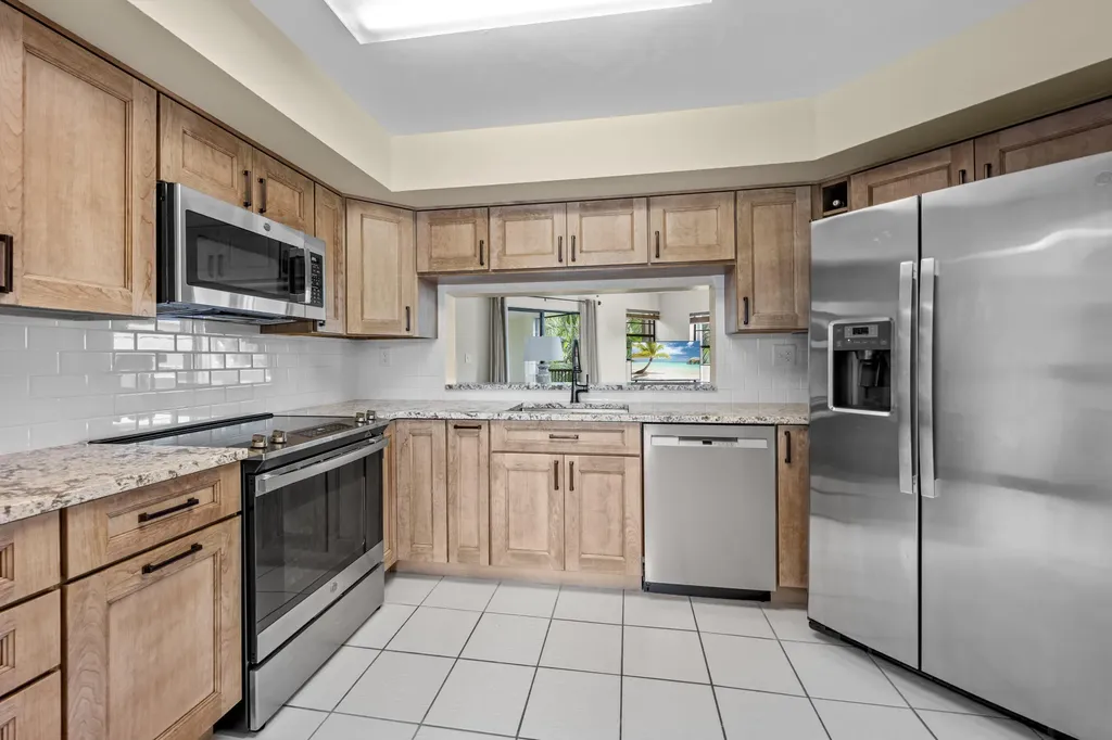 6670 Villa Sonrisa Drive Boca Raton FL 33433