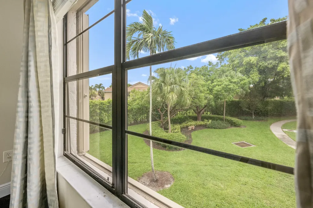 6670 Villa Sonrisa Drive Boca Raton FL 33433
