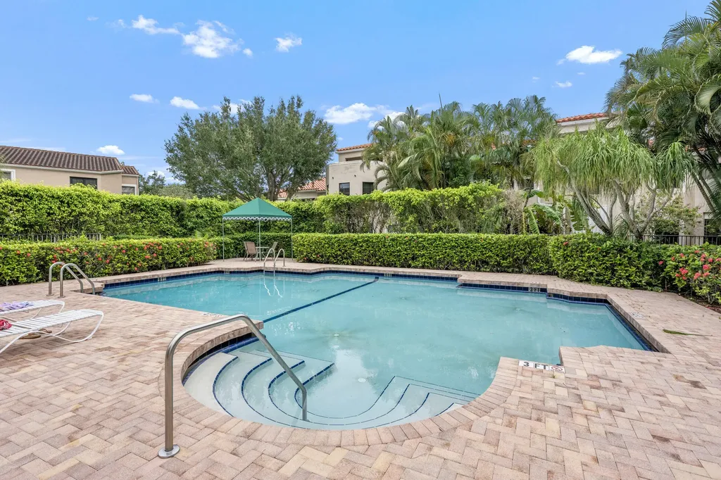6670 Villa Sonrisa Drive Boca Raton FL 33433