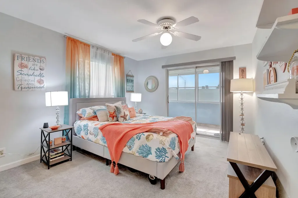 89 Flanders Way Delray Beach FL 33484