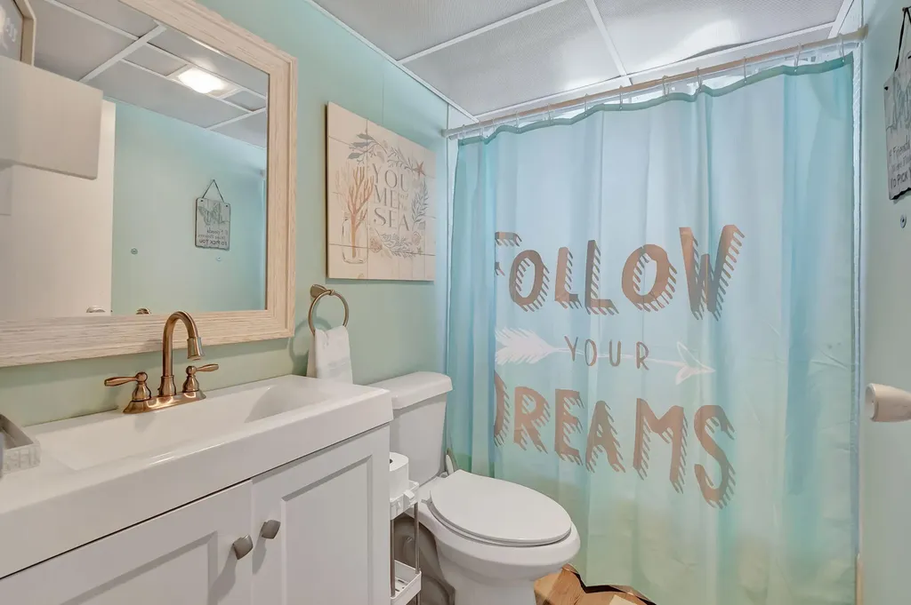 89 Flanders Way Delray Beach FL 33484