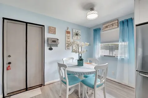 89 Flanders Way Delray Beach FL 33484