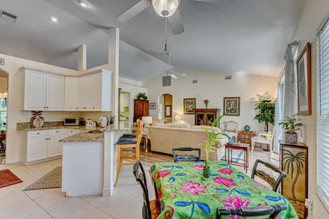 9122 SE Pomona Street Hobe Sound FL 33455