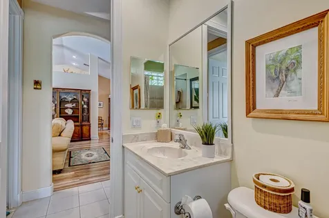 9122 SE Pomona Street Hobe Sound FL 33455