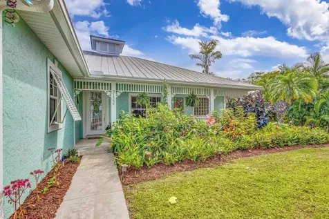 9122 SE Pomona Street Hobe Sound FL 33455
