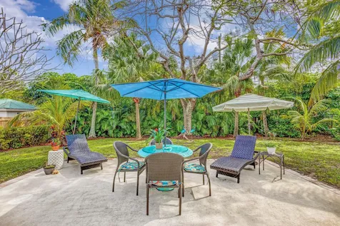 9122 SE Pomona Street Hobe Sound FL 33455
