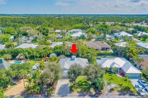 9122 SE Pomona Street Hobe Sound FL 33455