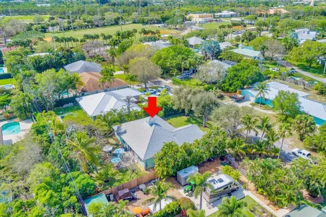 9122 SE Pomona Street Hobe Sound FL 33455