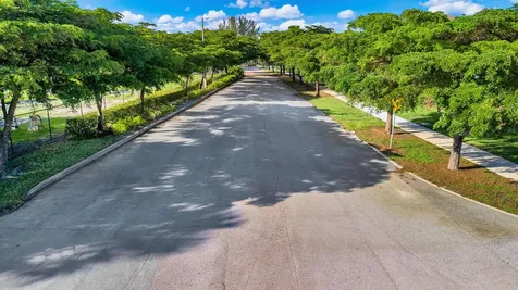 94 Palm Lane Royal Palm Beach FL 33411