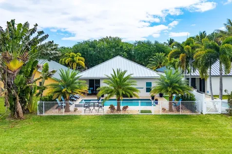 494 Enfield Court Delray Beach FL 33444