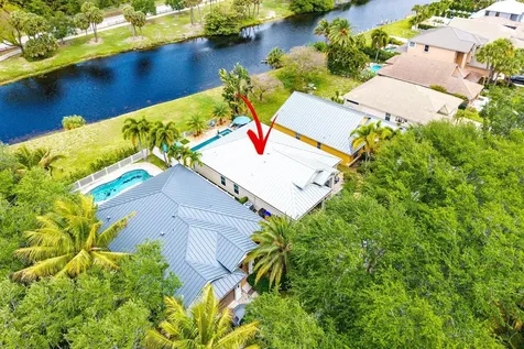 494 Enfield Court Delray Beach FL 33444