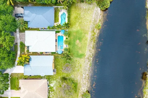 494 Enfield Court Delray Beach FL 33444
