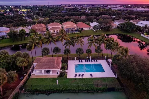 494 Enfield Court Delray Beach FL 33444