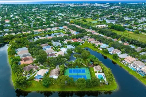 494 Enfield Court Delray Beach FL 33444