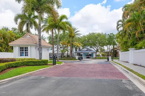 494 Enfield Court Delray Beach FL 33444