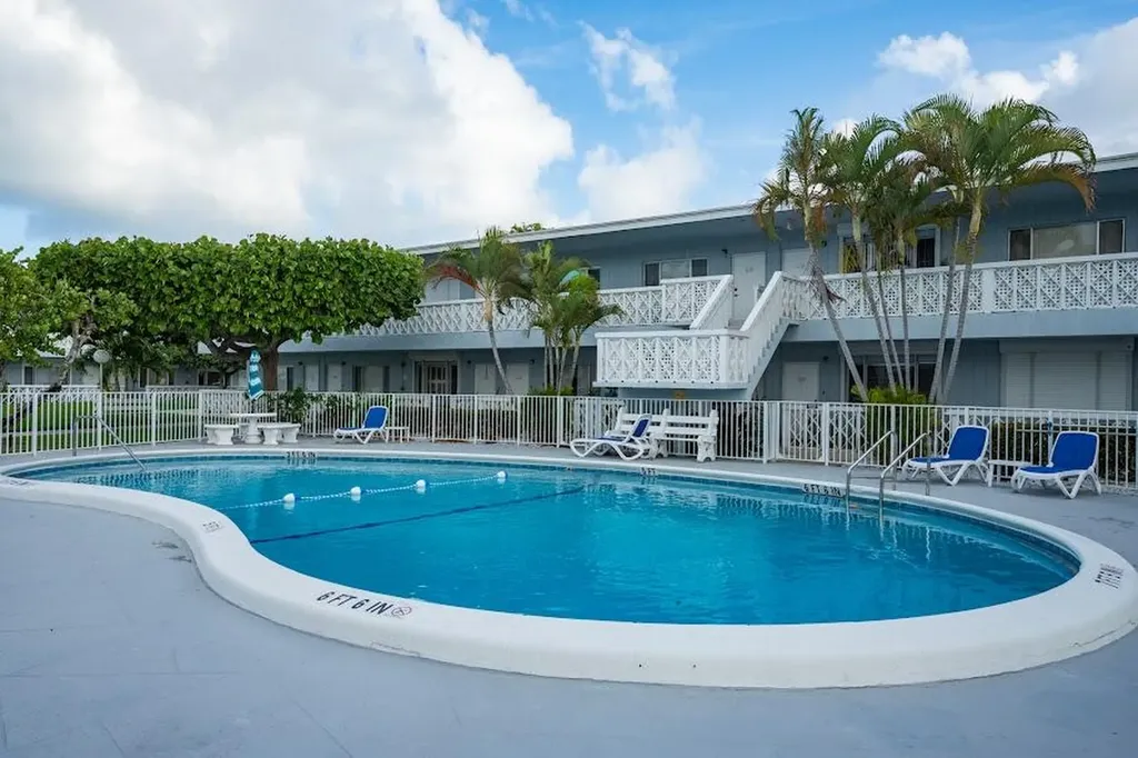 2170 NE 51st Court Fort Lauderdale FL 33308