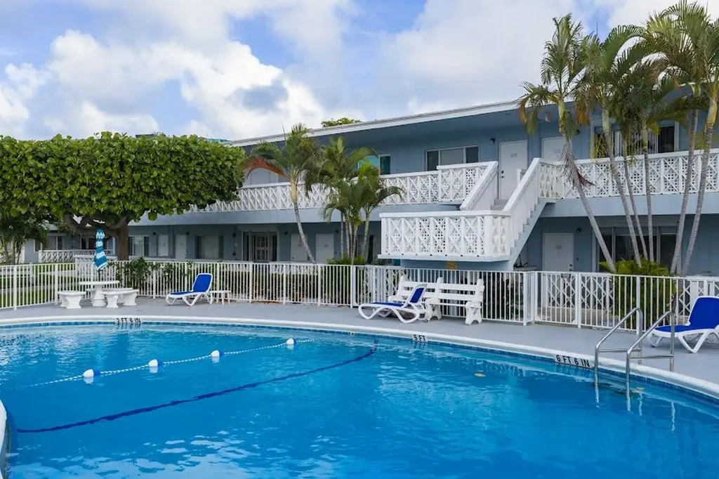 2170 NE 51st Court Fort Lauderdale FL 33308