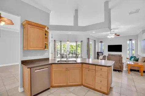4830 66th Lane Vero Beach FL 32967